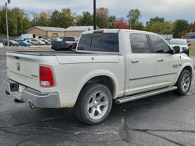 2017 RAM 1500 Laramie Crew Cab 4x4 57 Box 2017 RAM 1500 Laramie Crew Cab 4x4 57 Box