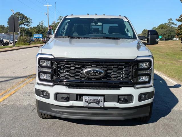 2025 Ford F-350 LARIAT
