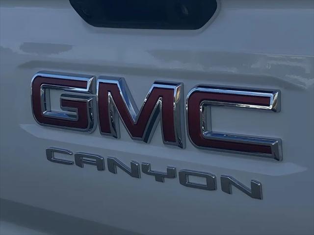 2026 GMC Canyon Elevation, RWD