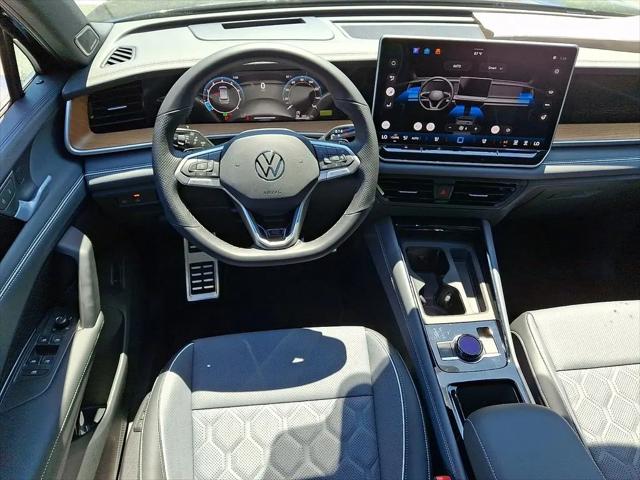 2026 Volkswagen Tiguan SEL R-Line Turbo