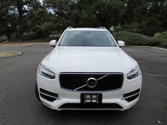 2016 Volvo XC90 T5 Momentum