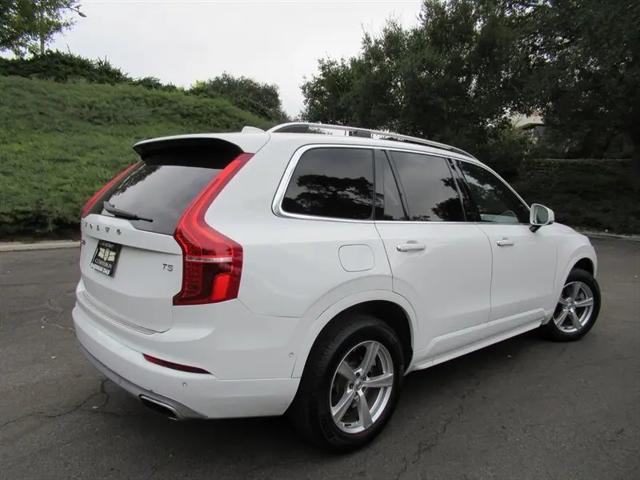 2016 Volvo XC90 T5 Momentum