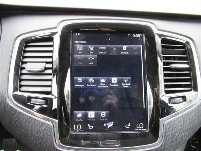 2016 Volvo XC90 T5 Momentum