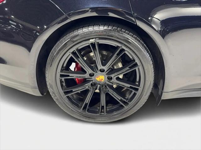 2018 Porsche Panamera 4