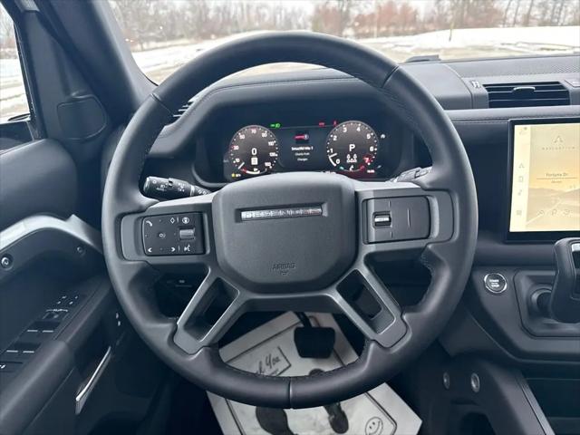 2025 Land Rover Defender 130 P400 X-Dynamic SE