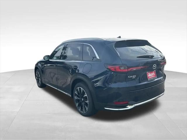 2025 Mazda X-90 Premium Plus Package