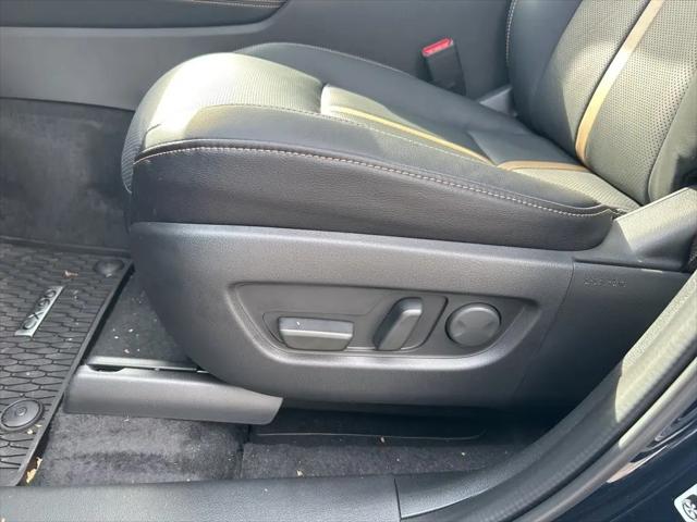 2025 Mazda X-90 Premium Plus Package