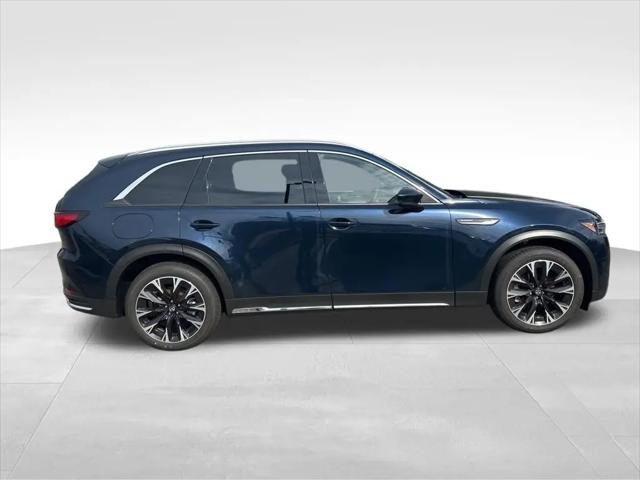 2025 Mazda X-90 Premium Plus Package