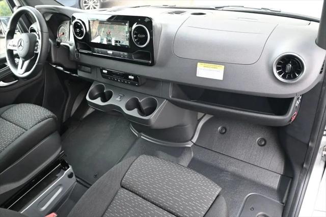 2022 Mercedes-Benz Sprinter 2500 Standard Roof V6
