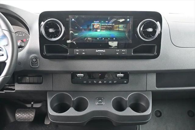 2022 Mercedes-Benz Sprinter 2500 Standard Roof V6
