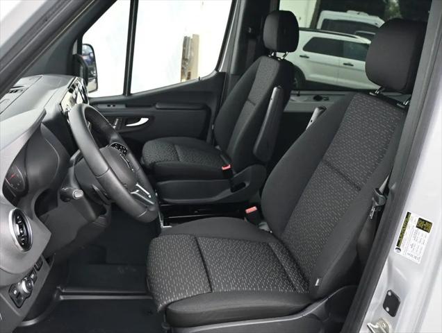 2022 Mercedes-Benz Sprinter 2500 Standard Roof V6