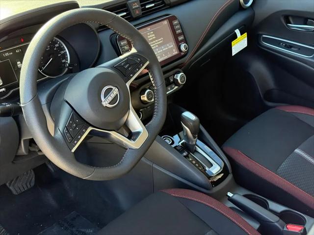 2025 Nissan Versa 1.6 SR