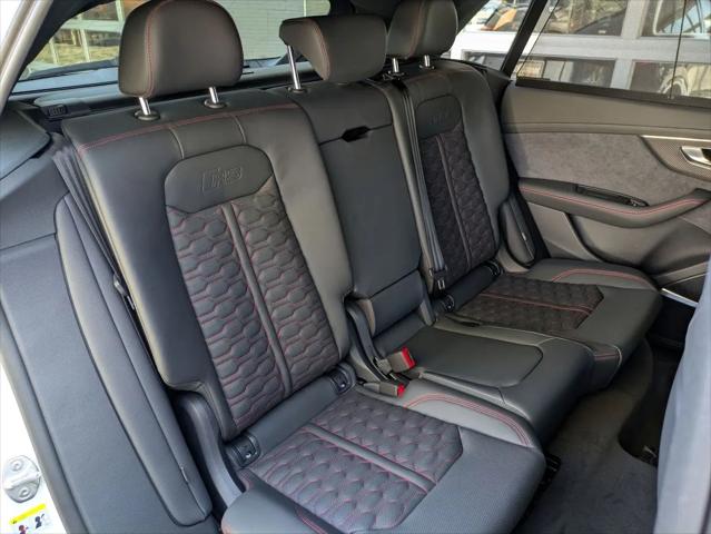 2026 Audi RS Q8 performance quattro tiptronic