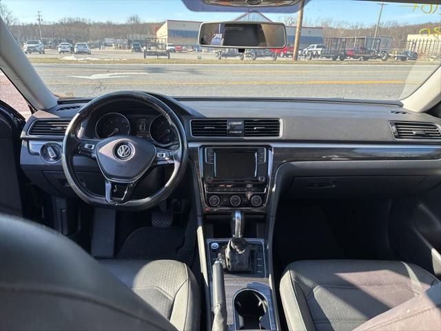 2018 Volkswagen Passat 2.0T SE
