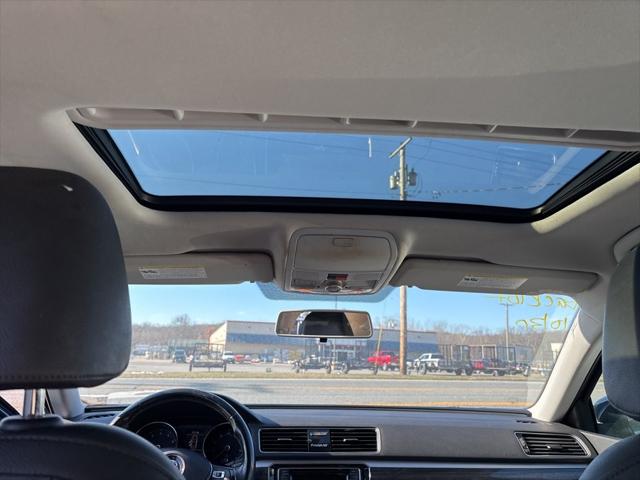 2018 Volkswagen Passat 2.0T SE