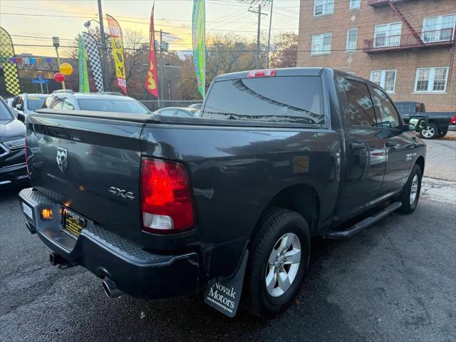 2017 Ram 1500 Express Crew Cab 4x4 5'7" Box