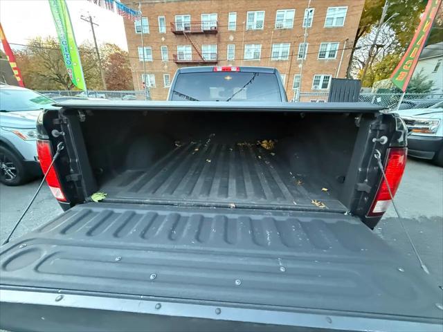 2017 Ram 1500 Express Crew Cab 4x4 5'7" Box