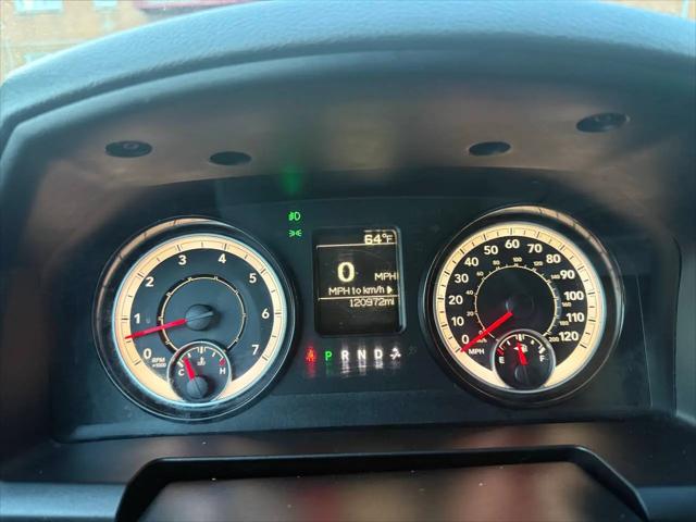 2017 Ram 1500 Express Crew Cab 4x4 5'7" Box