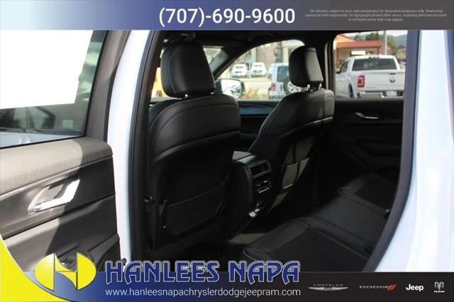 2025 Jeep Grand Cherokee Altitude X 4x4