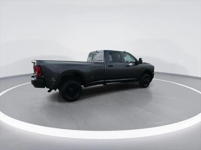 2026 Ram 3500 Tradesman Crew Cab 4x4 8' Box
