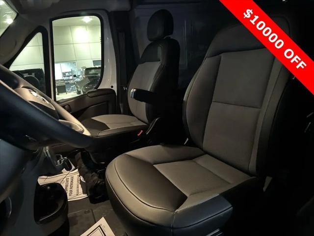 2026 Ram ProMaster Cargo Van Tradesman High Roof 136" WB w/Pass Seat