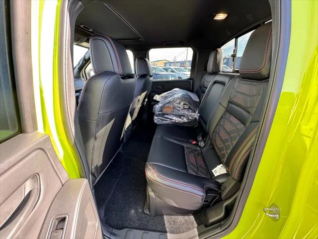 2026 Nissan Frontier Crew Cab Long Bed PRO-4X 4x4