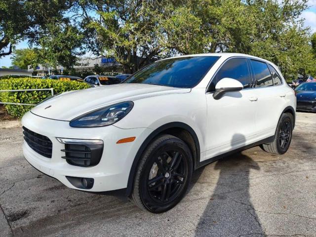 2016 Porsche Cayenne Base