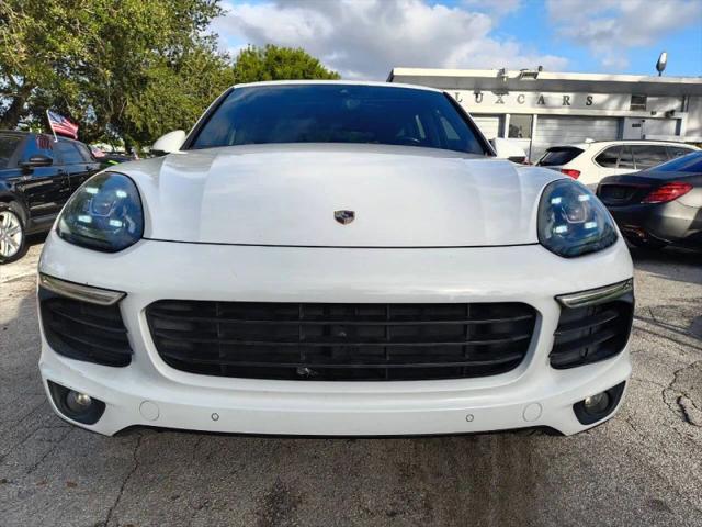 2016 Porsche Cayenne Base