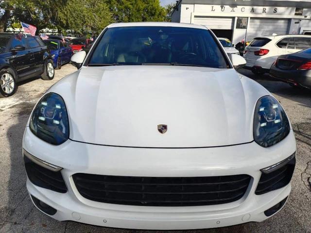 2016 Porsche Cayenne Base