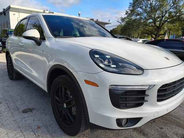 2016 Porsche Cayenne Base