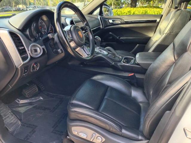 2016 Porsche Cayenne Base