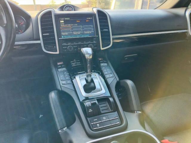 2016 Porsche Cayenne Base