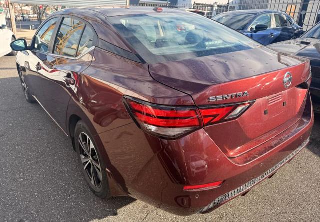 2022 Nissan Sentra SV Xtronic CVT