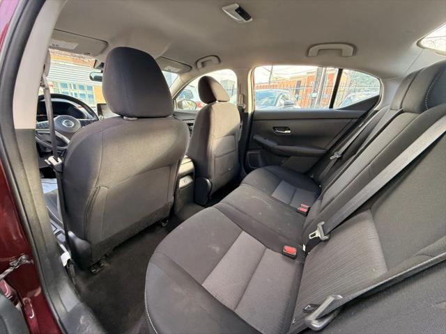 2022 Nissan Sentra SV Xtronic CVT