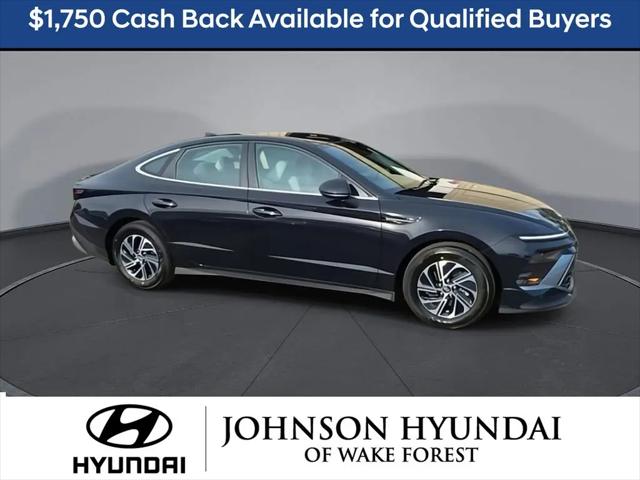 2026 Hyundai Sonata Hybrid Blue