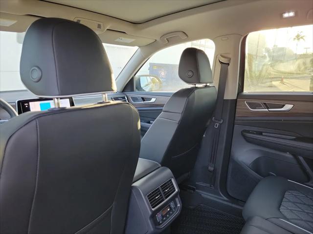 2026 Volkswagen Atlas SEL Premium R-Line