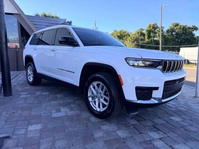 2022 Jeep Grand Cherokee L Laredo 4x4
