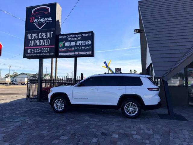 2022 Jeep Grand Cherokee L Laredo 4x4