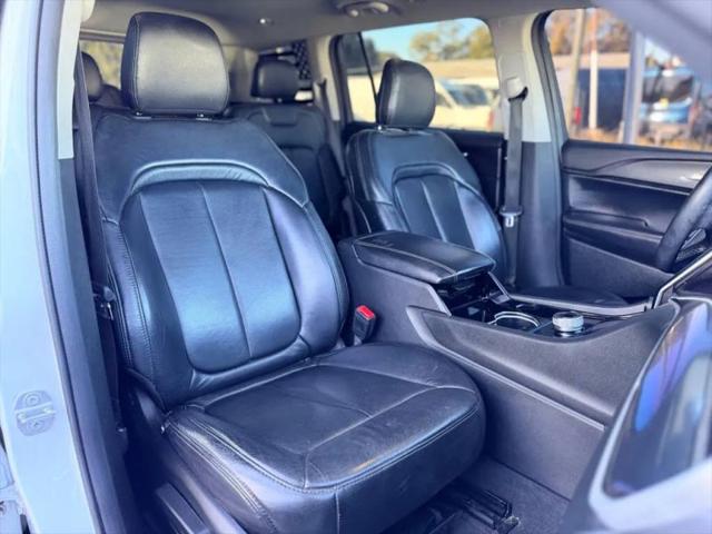 2022 Jeep Grand Cherokee L Laredo 4x4