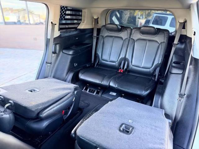 2022 Jeep Grand Cherokee L Laredo 4x4