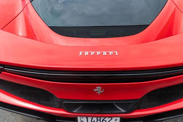 2025 Ferrari 296 GTS Base