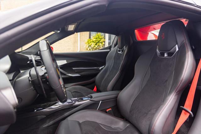 2025 Ferrari 296 GTS Base