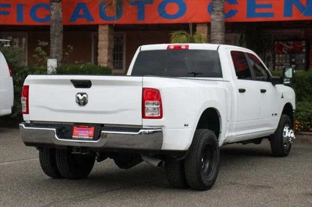 2023 Ram 3500 Big Horn Crew Cab 4x4 8 Box