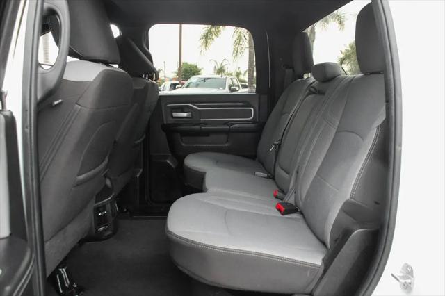 2023 Ram 3500 Big Horn Crew Cab 4x4 8 Box