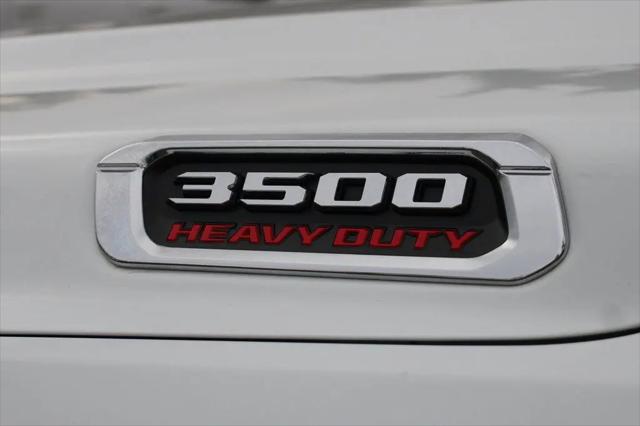 2023 Ram 3500 Big Horn Crew Cab 4x4 8 Box
