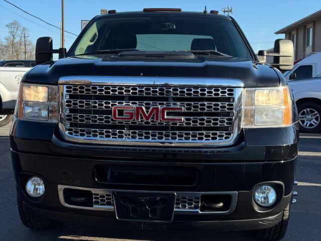 2011 GMC Sierra 3500HD Denali