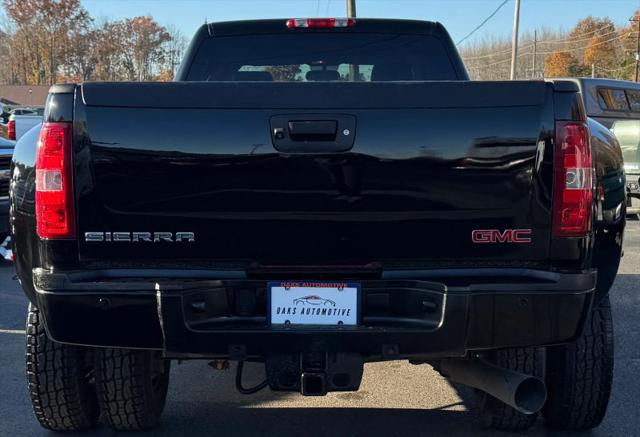 2011 GMC Sierra 3500HD Denali