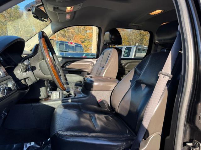 2011 GMC Sierra 3500HD Denali