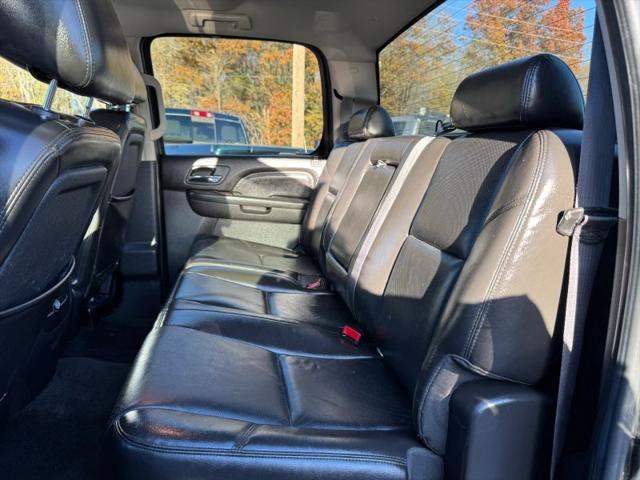 2011 GMC Sierra 3500HD Denali