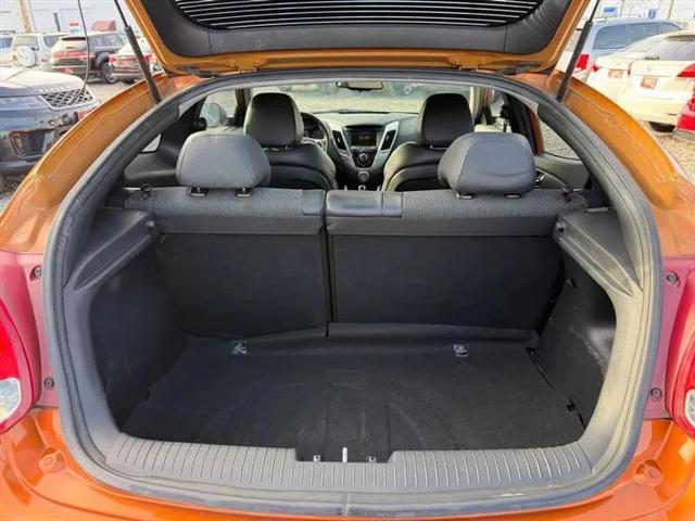 2012 Hyundai Veloster Base w/Black